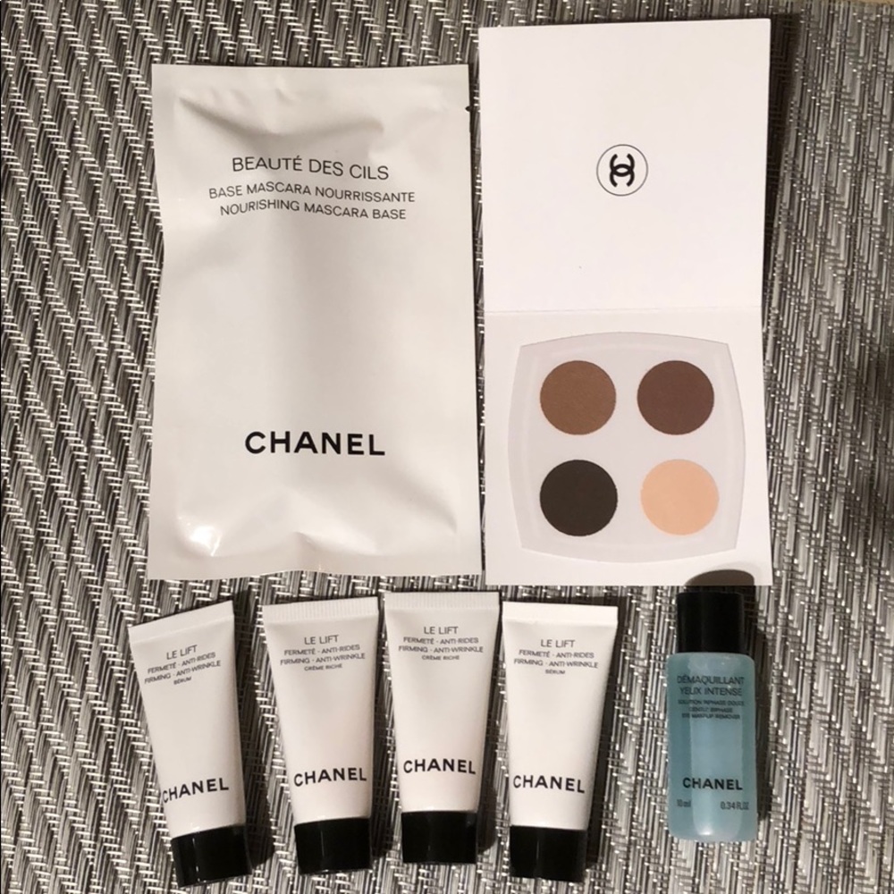 Chanel Deluxe Set